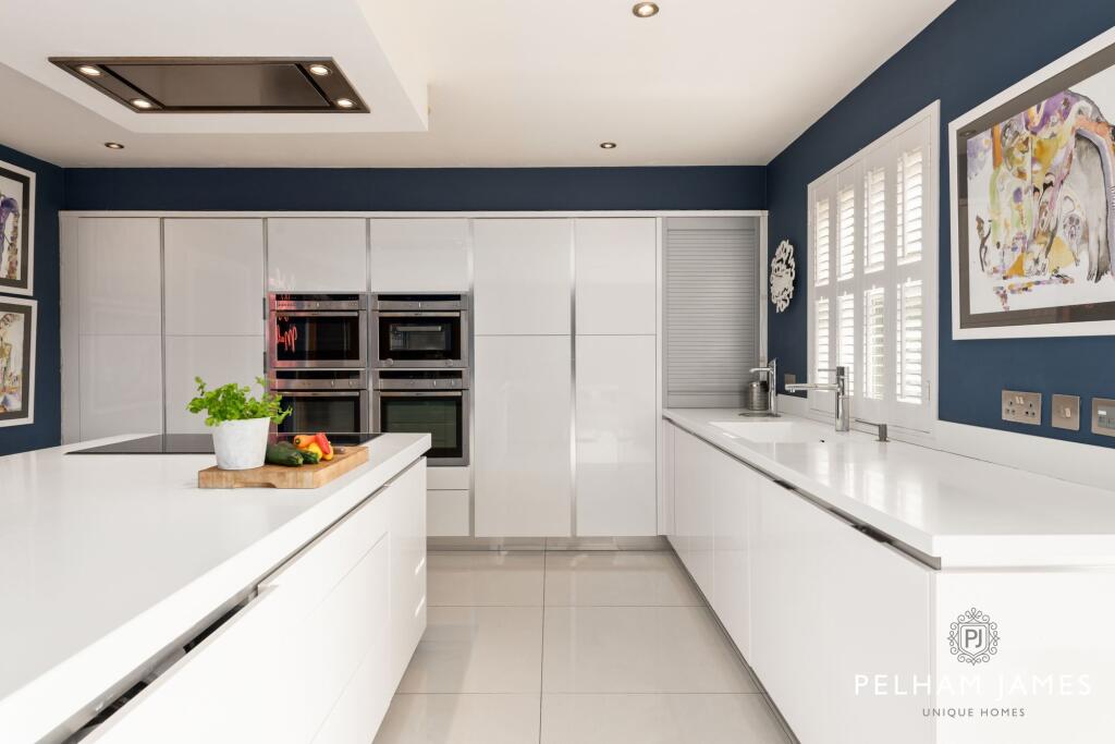 Kitchen, Tivoli, Wothorpe