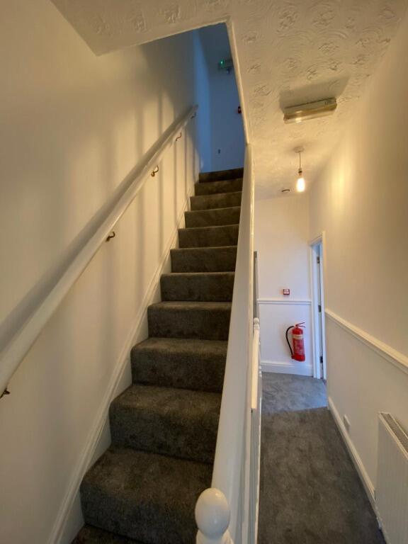 10_16010387794198.jp