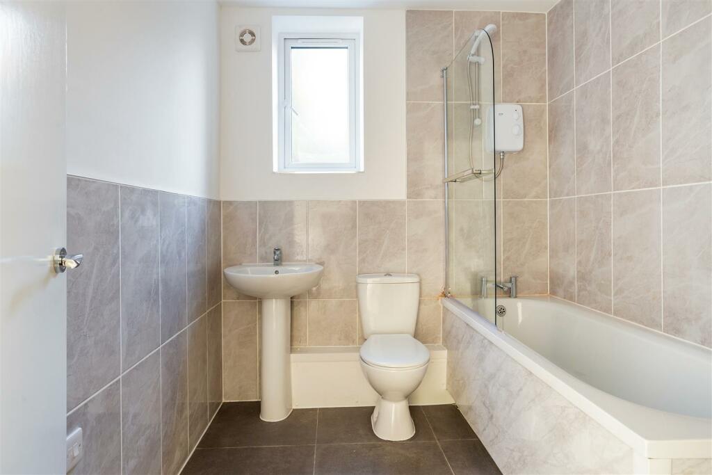 72 Brighton Road 310896  (13).jpg