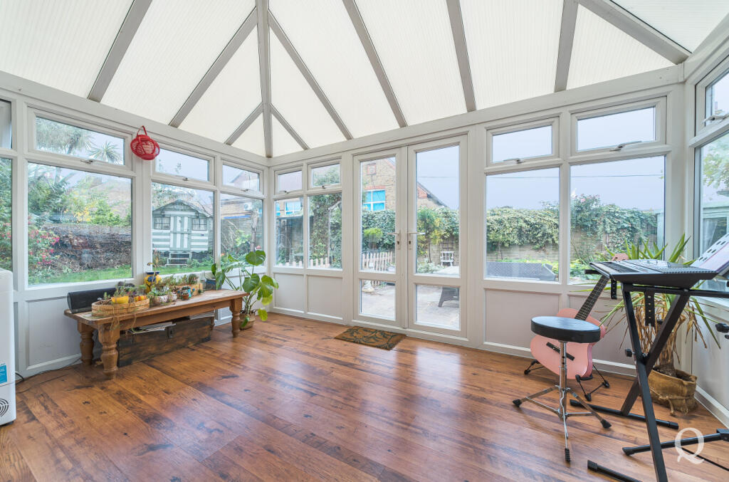 a901365a-e380-40e...