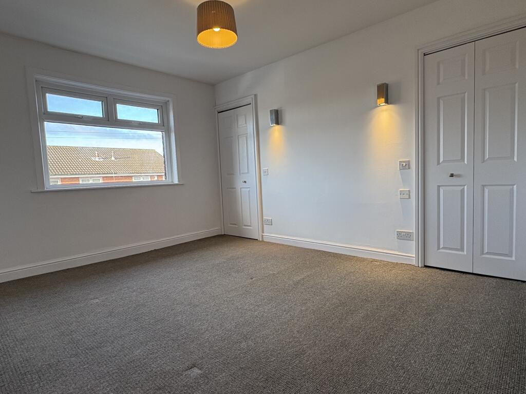 Master Bedroom with Walk in Wardrobe