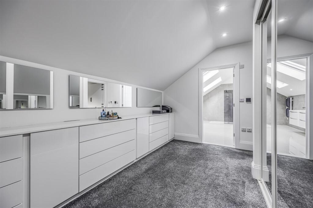 31 Lovedean Lane, Waterlooville-PorticoMarketing-S