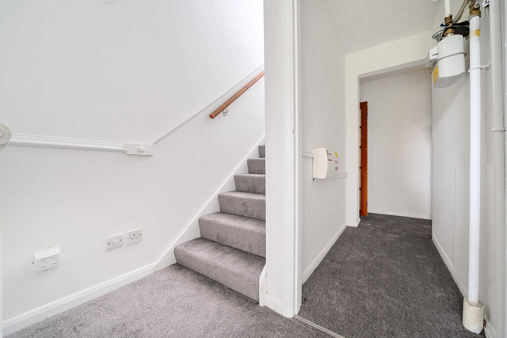 46-6819fc724dbdc-...