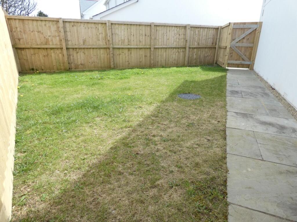 side garden.JPG