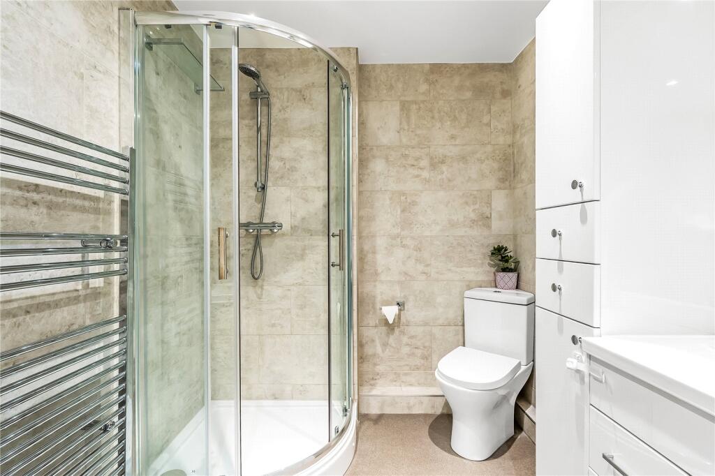 Ensuite Shower