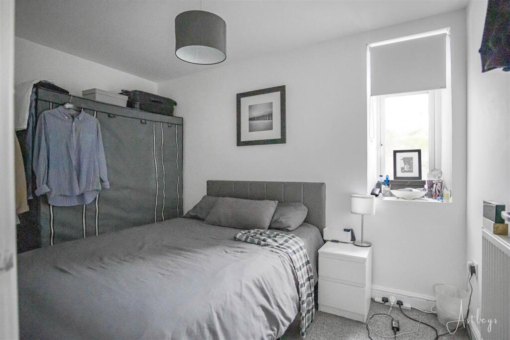 Flat 1 Accommodation