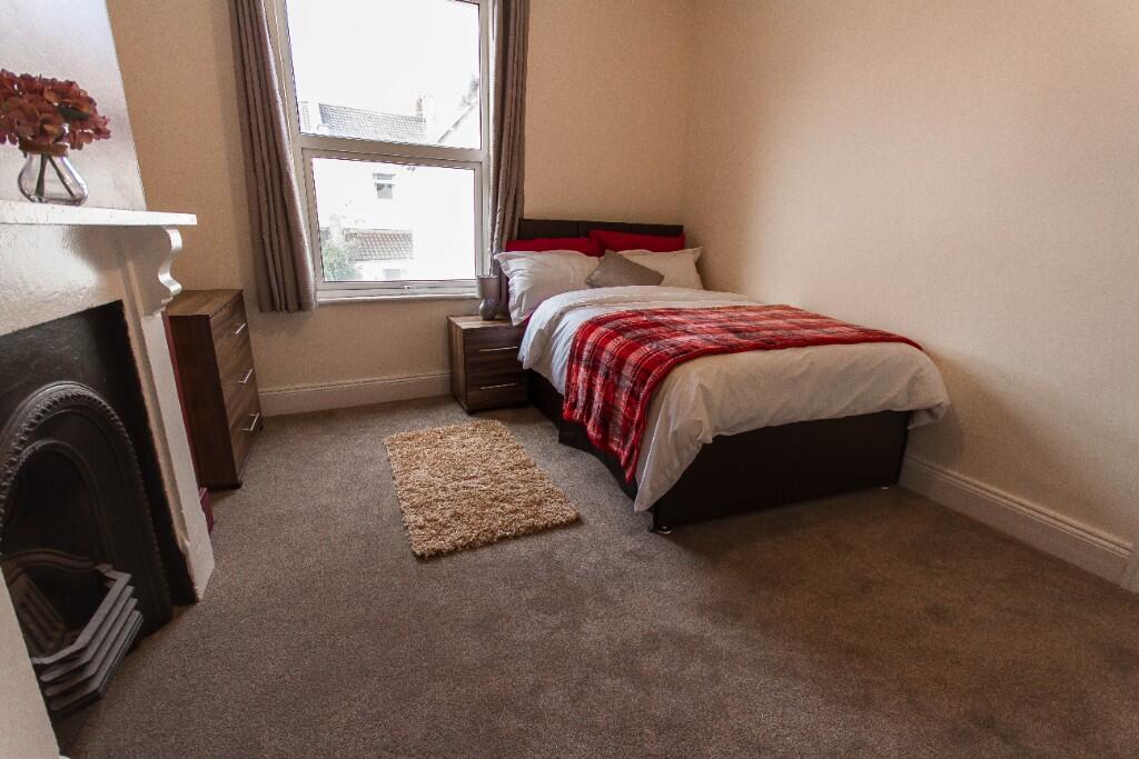 Plum Room