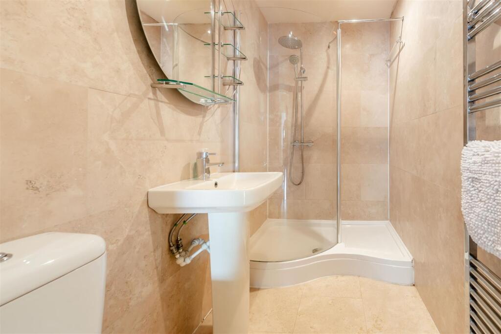 Bell Tree House Tenby - 27.jpg