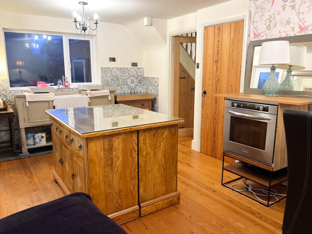 Chestnut Saltburn EweMove-11