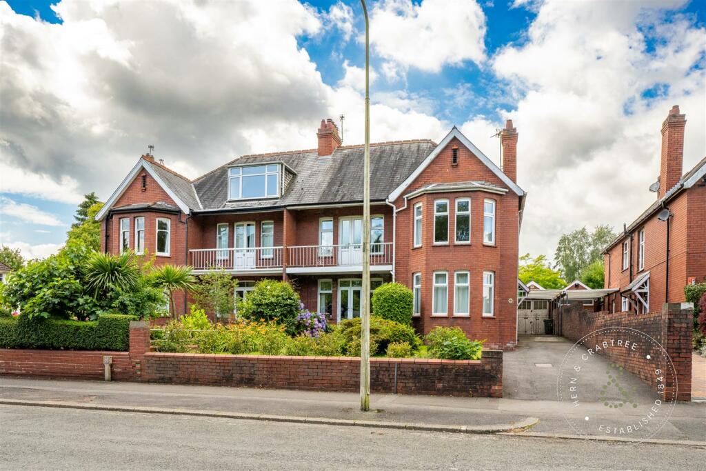 Lake Road West, Roath Park, Hern Crabtree (13).jpg