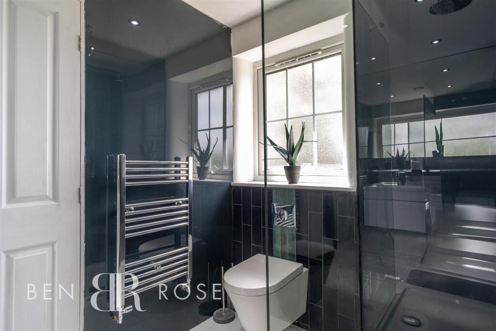 Master Ensuite