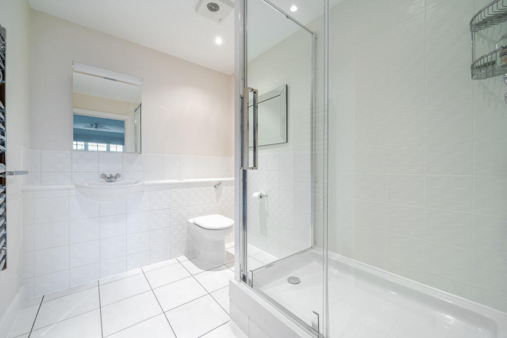 1389345-18-694019...