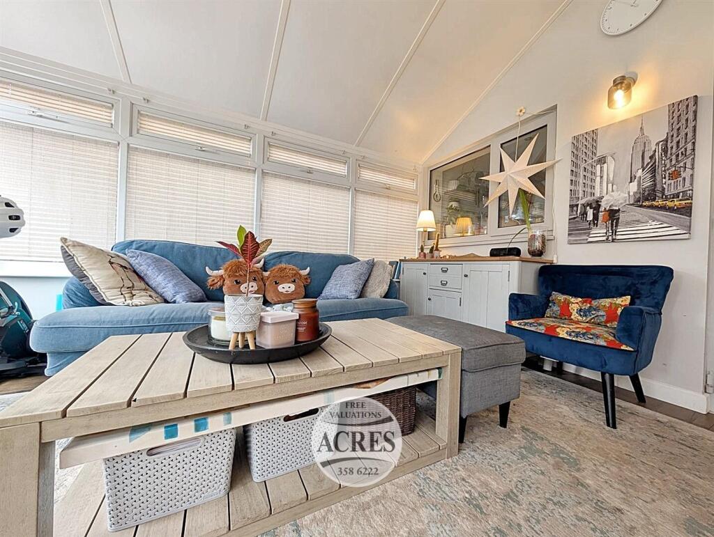 33595d1d-44b7-4c8a-9df8-44ac02fa2036 (Large).jpg