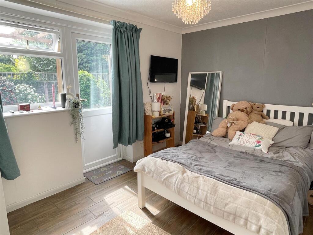 Bed downstairs 1.JPG