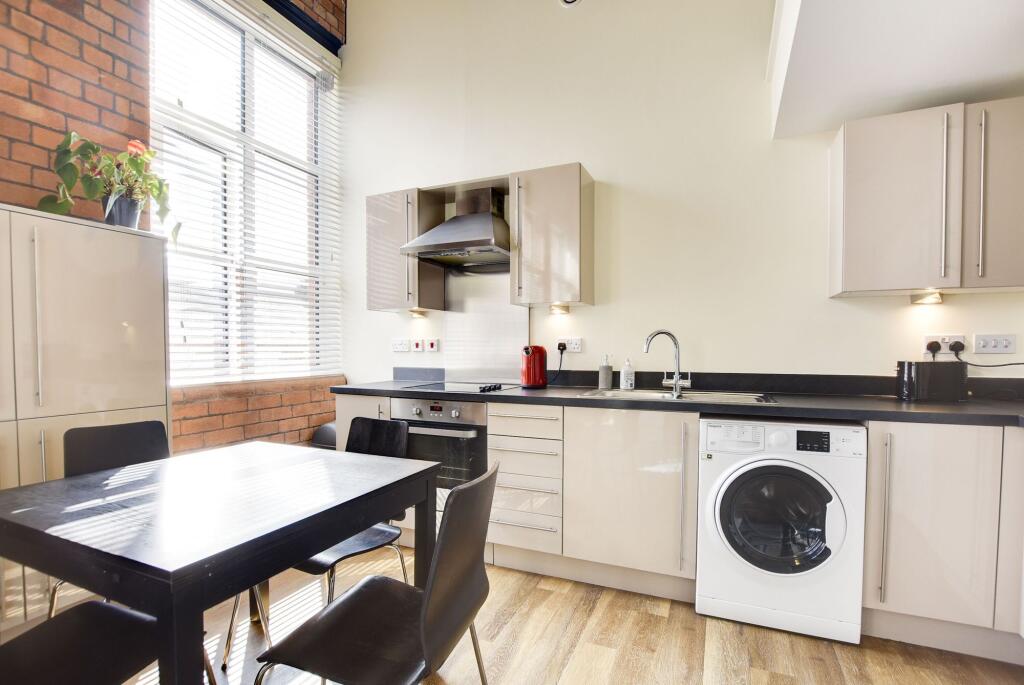 Open Plan Living Dining Kitchen