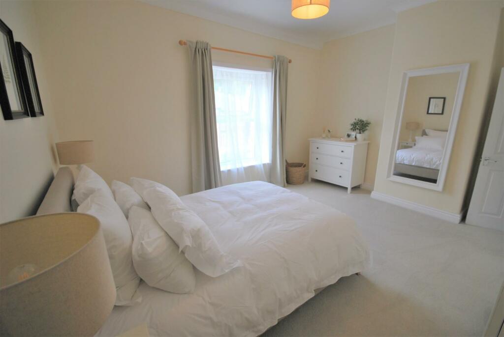 Bed 1