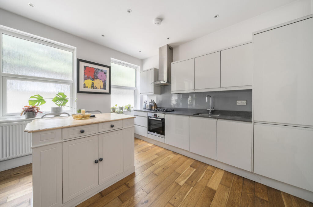 1334378-2-68921ae...