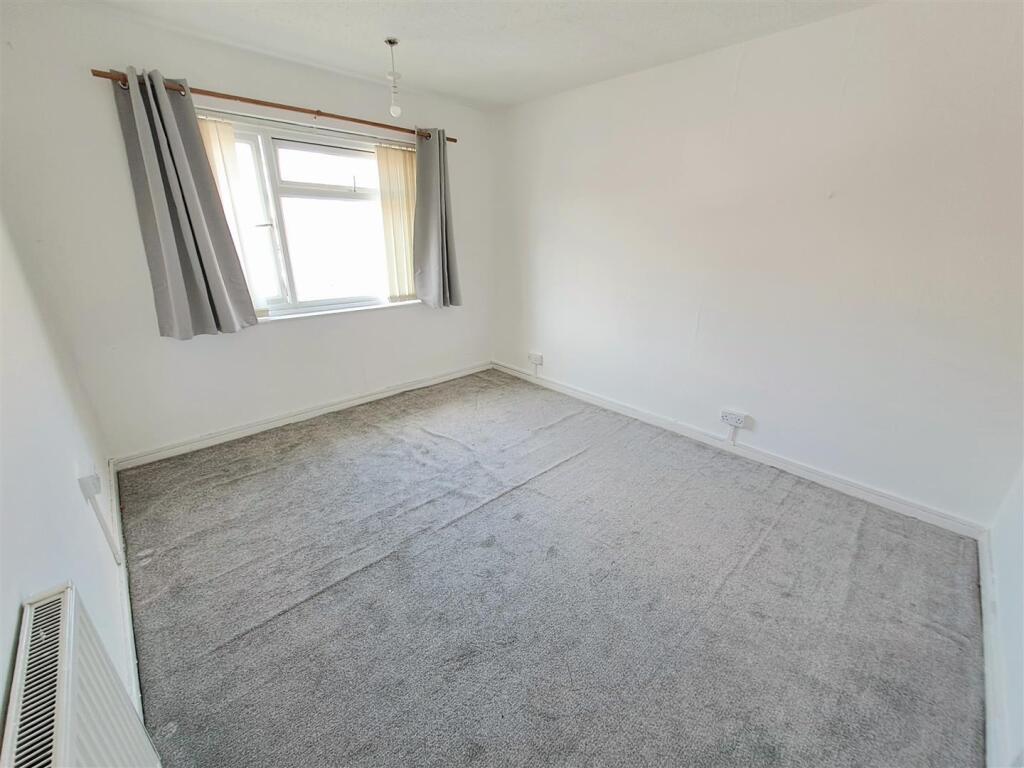 Double Bedroom