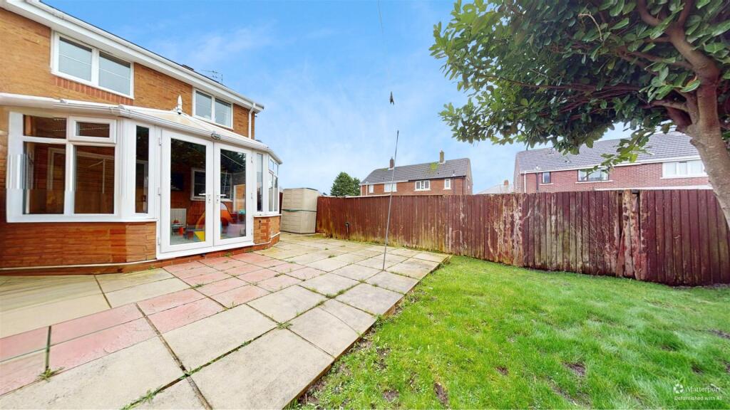 The-Hedgerows Rear Garden