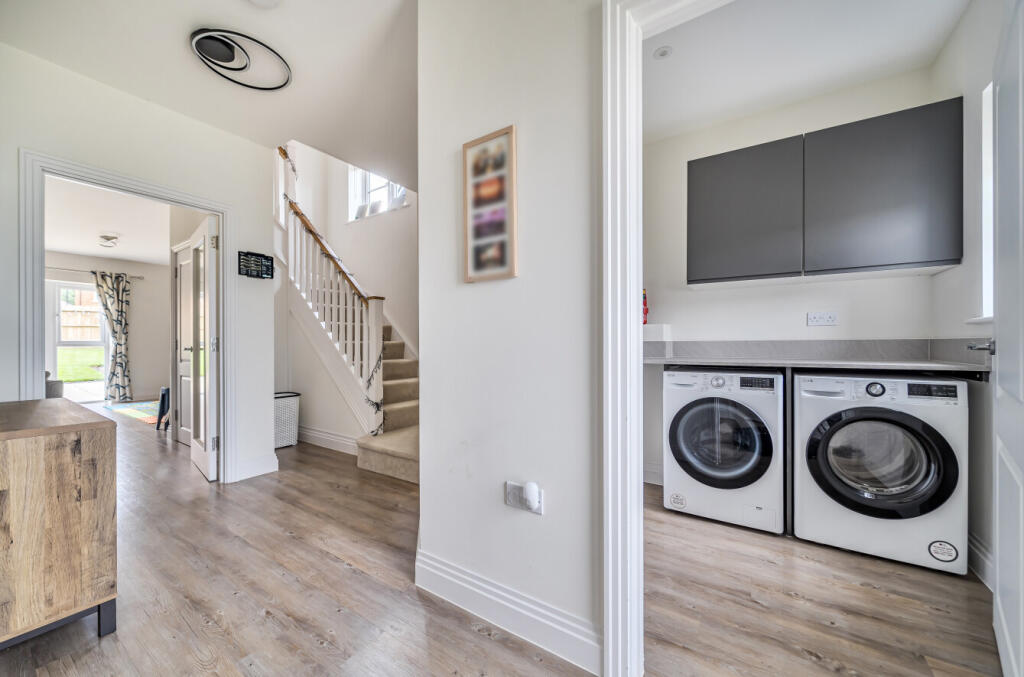 1327487-1-688b8d3...