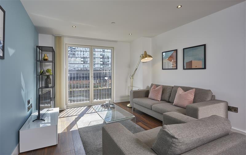 Apartment 405 7 (...