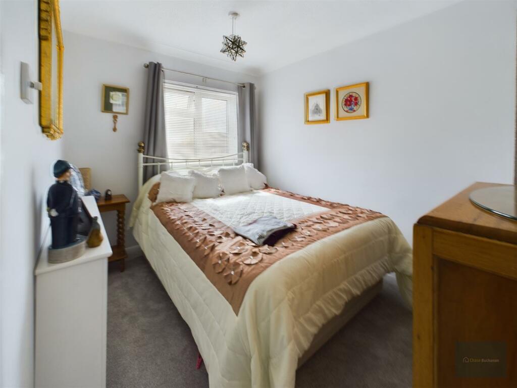 CAM02558G0-PR0239-ST