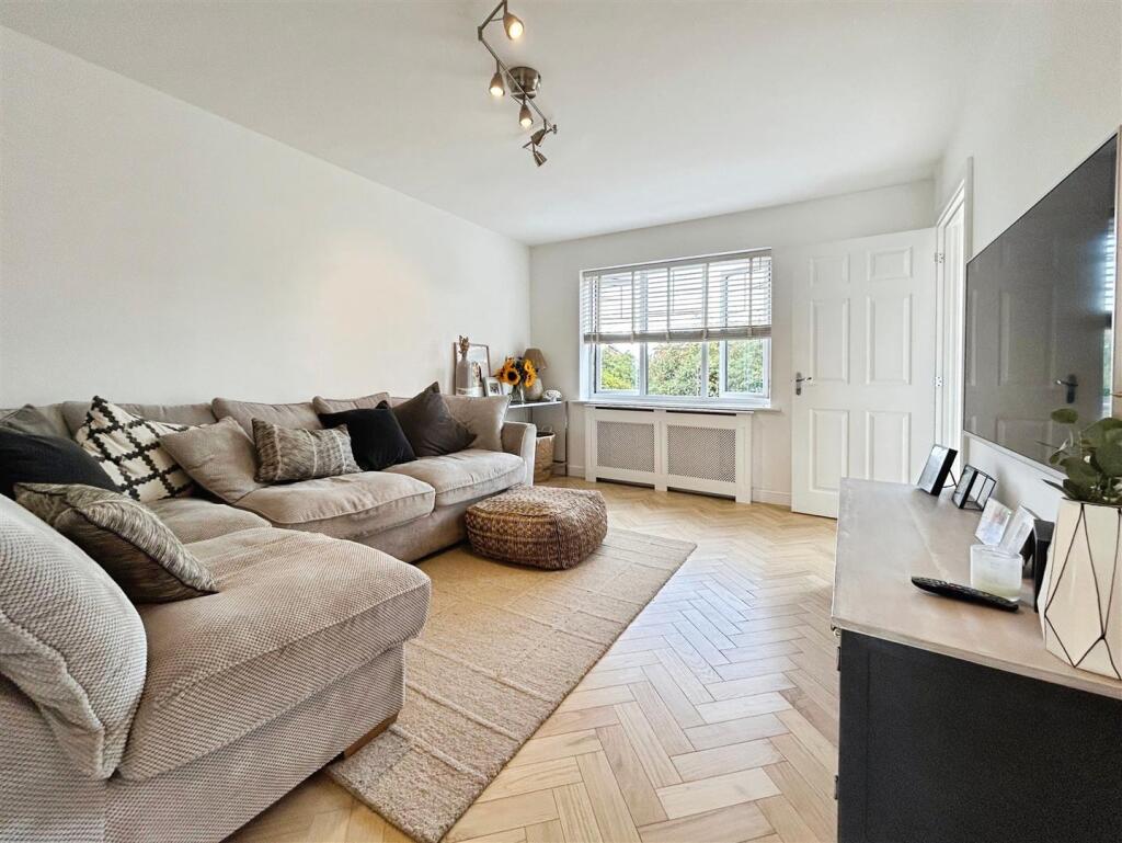 aea3ecc0-C-4F0C-B134-3C952FD0ED33-1735-000000DC4AD