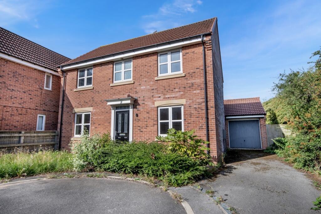 Estate Agent EweMove Scunthorpe - Front Aspect
