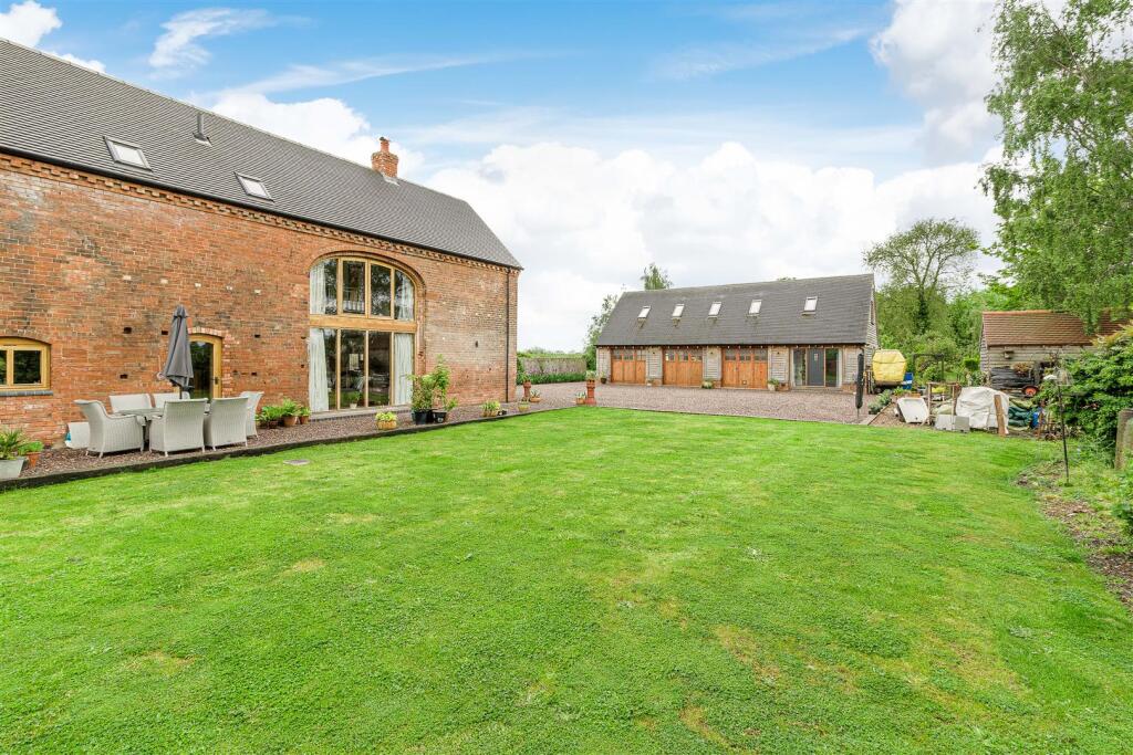 The Hayloft, Sheepy Magna