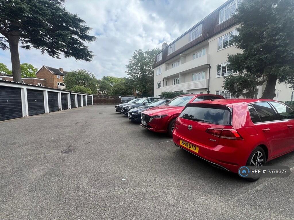 Car Park / Garages