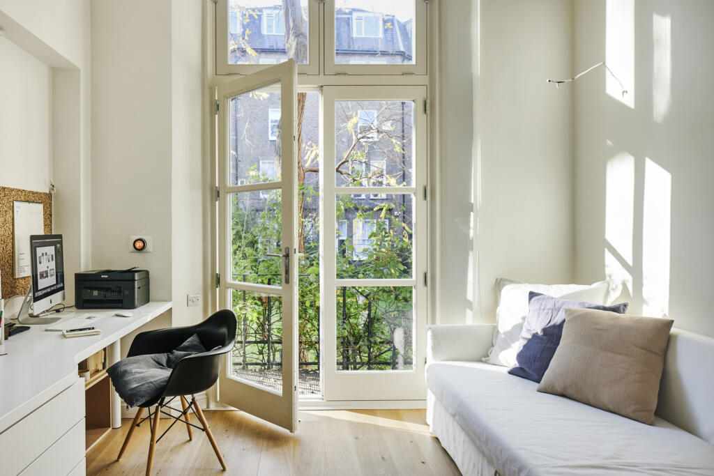 141394 - DGLA6008.jpg