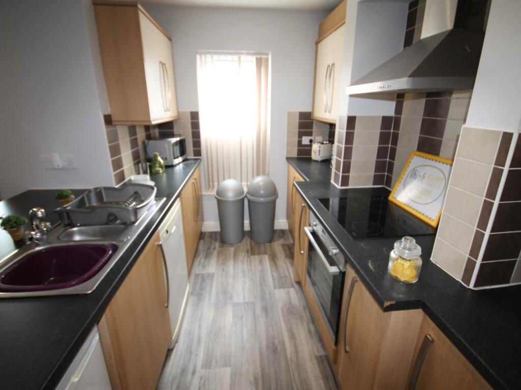 Kitchen 1
