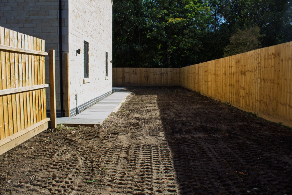 EweMove - Spalding - Pinstock Lane -  Back garden