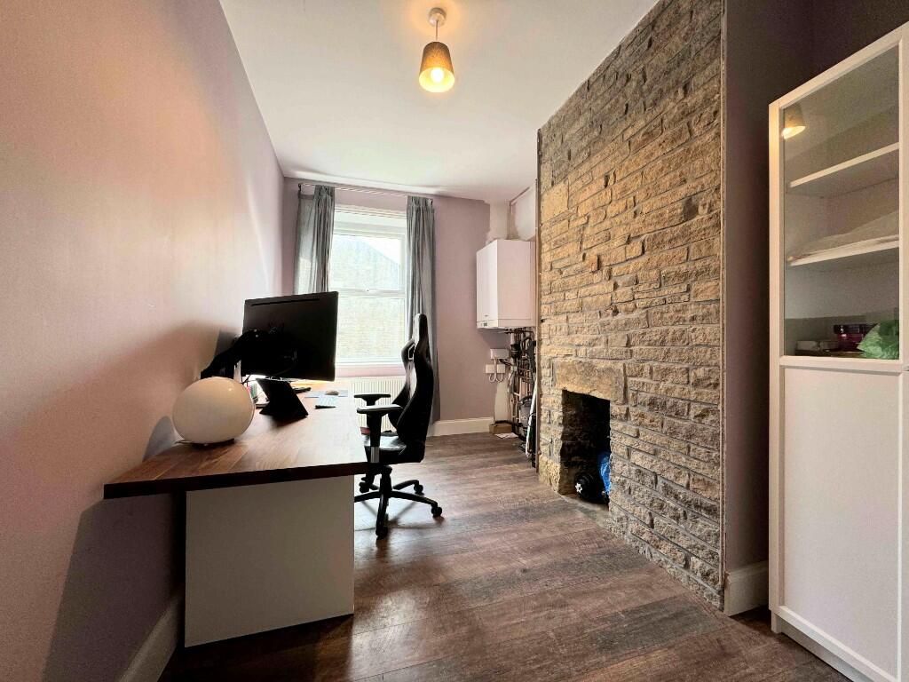 Bedroom 3 / Office