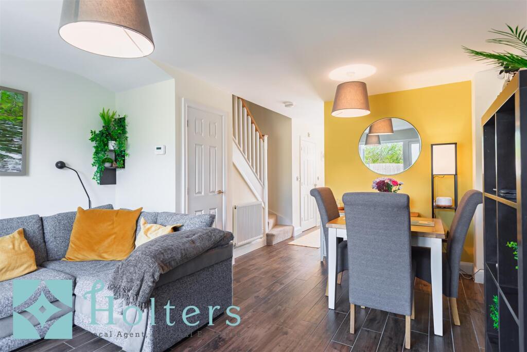 38 Powys Drive, Ludlow-08.jpg