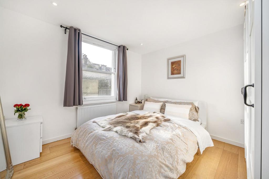 Principal bedroom.jpg
