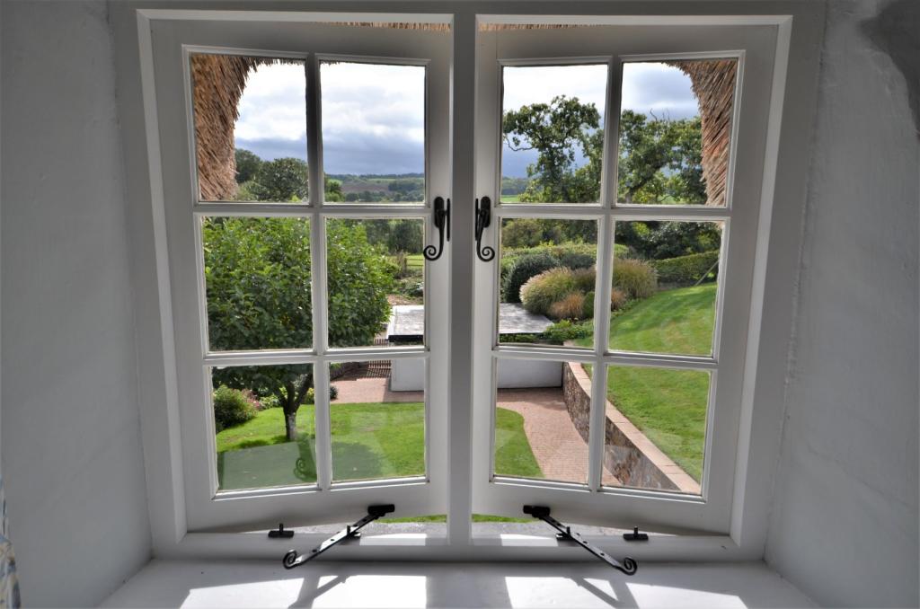 Seddons - Crediton