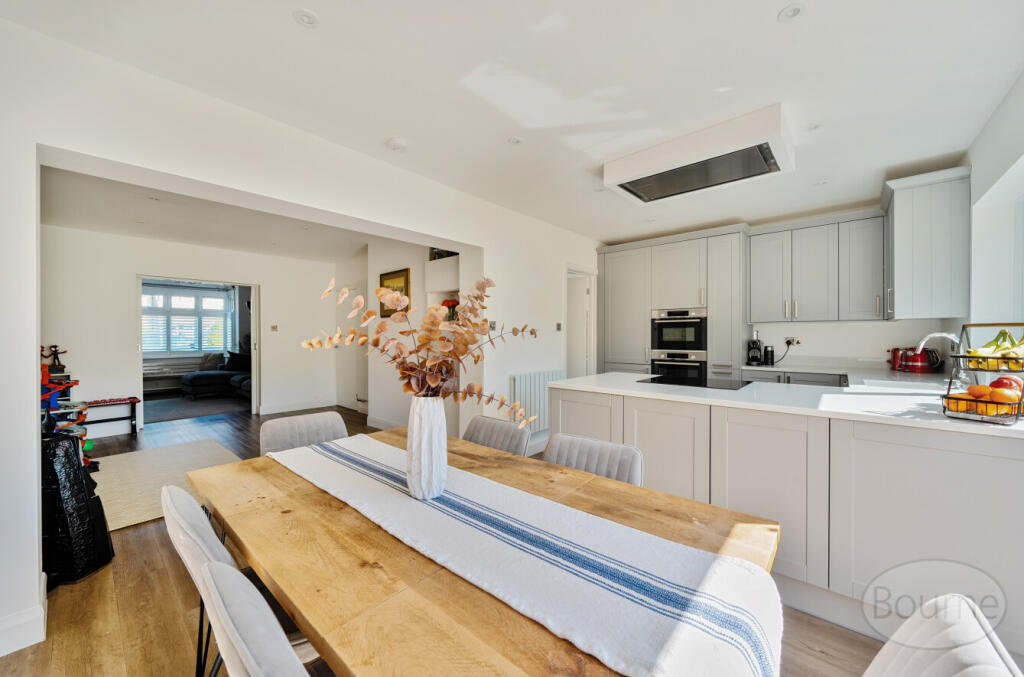 787ce857-afaa-413...