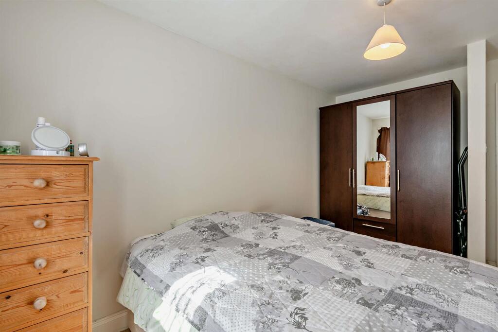8659890-interior02-800.jpg