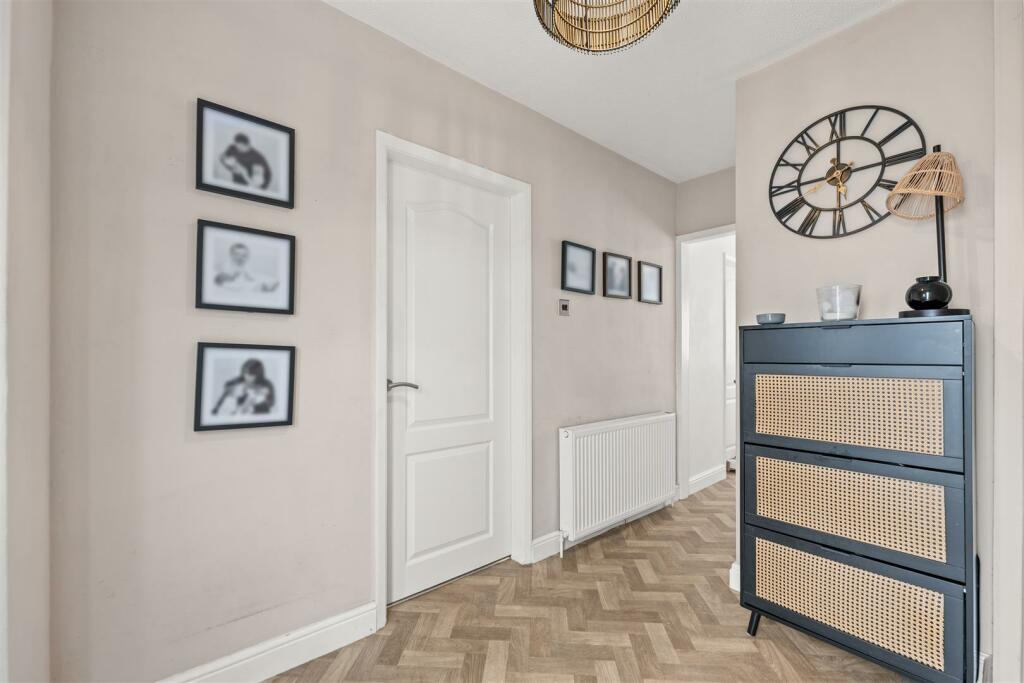 3 Peterdale Road-02.jpg