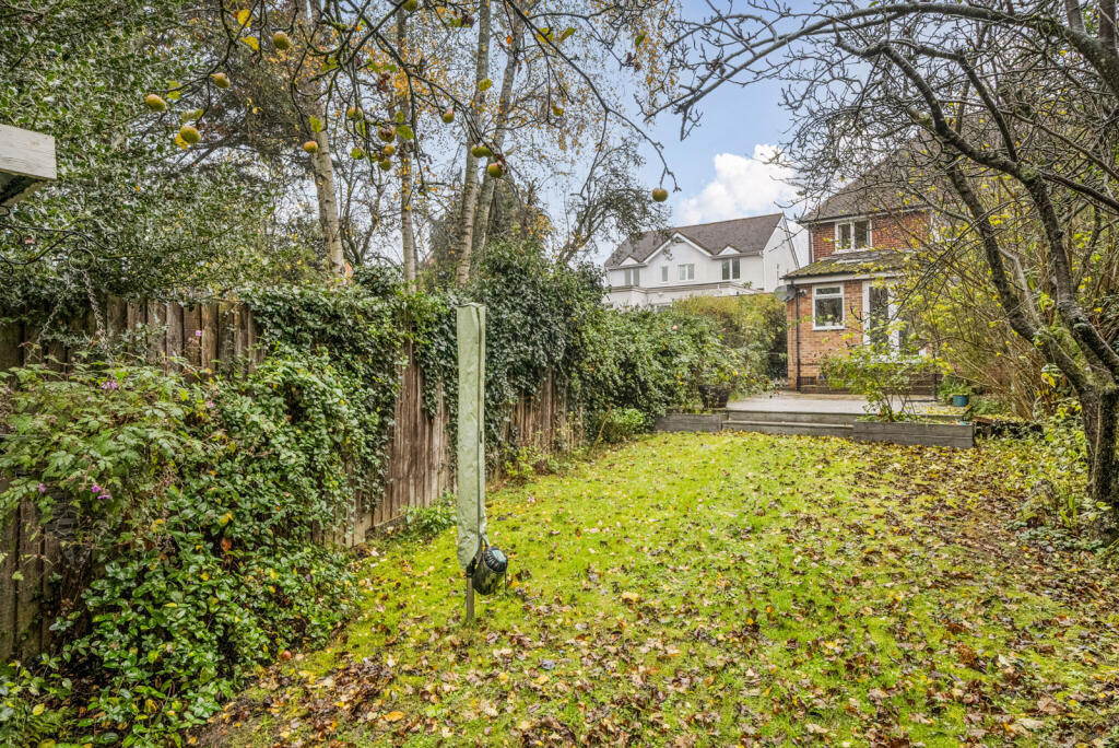 Rear Garden Pic 3