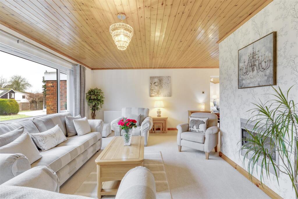 Chancellors Road 11-10.jpg