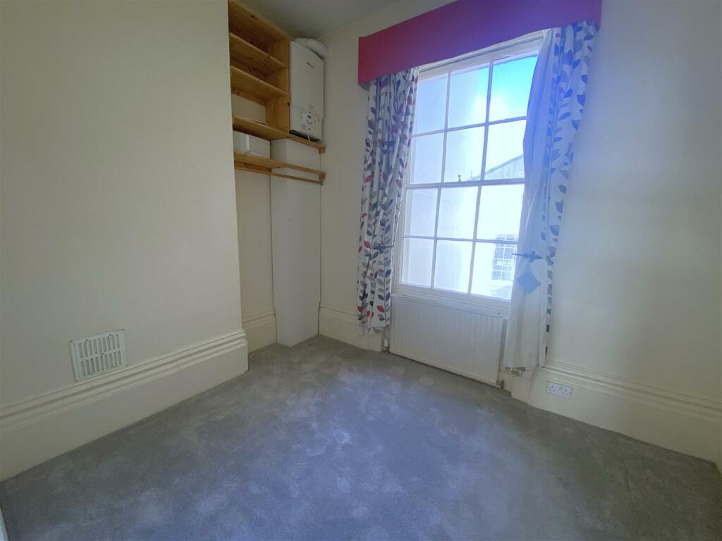 Bedroom.jpg