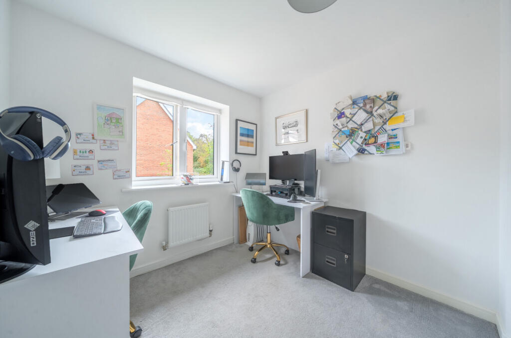 1342633-15-68a783...