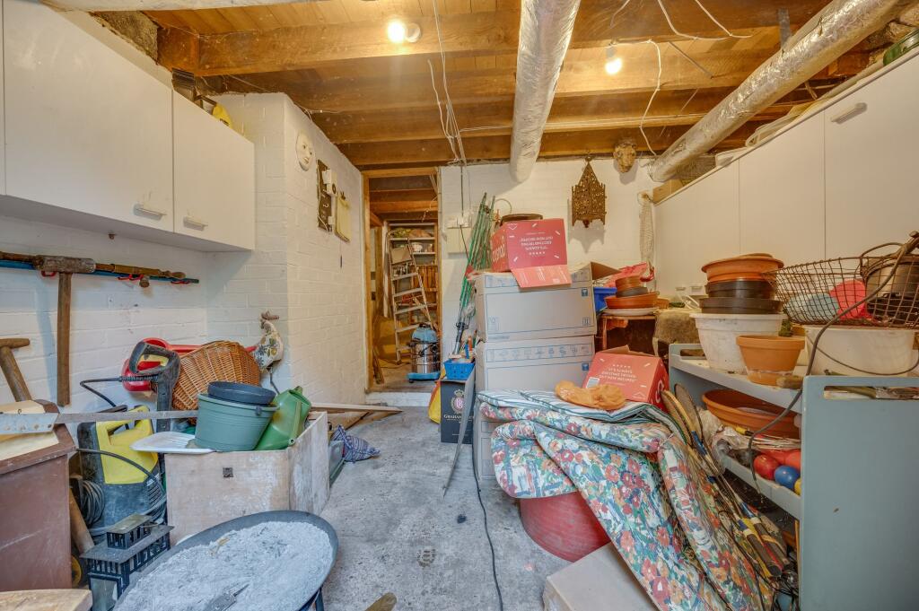BASEMENT PERFECT FOR CONVERSION