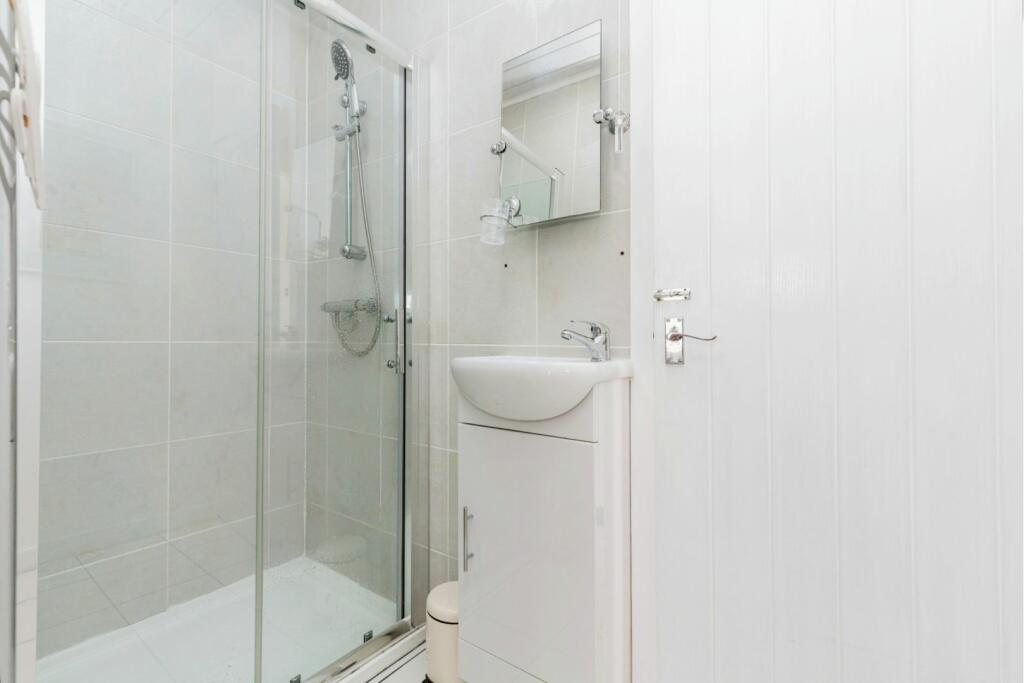 En-suite Two