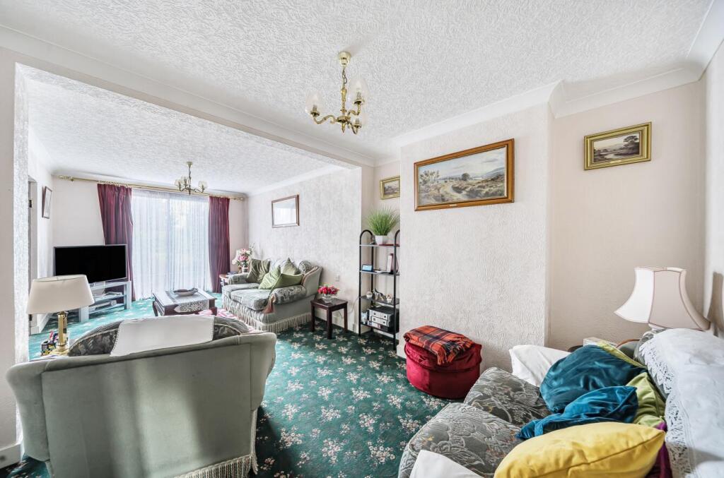 Davidson Frost-Wellings, DFW, Broadcroft Avenue, S