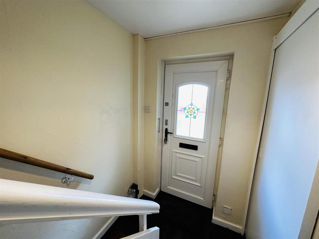 Hall.jpg