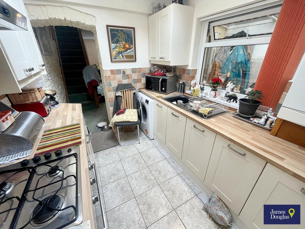 Kitchen2