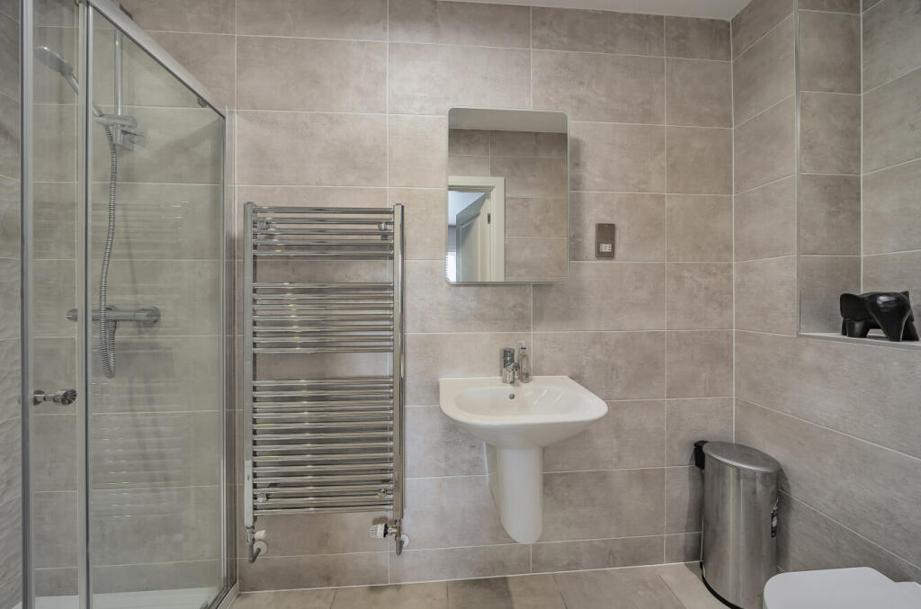 5-6822056fd233d-1...